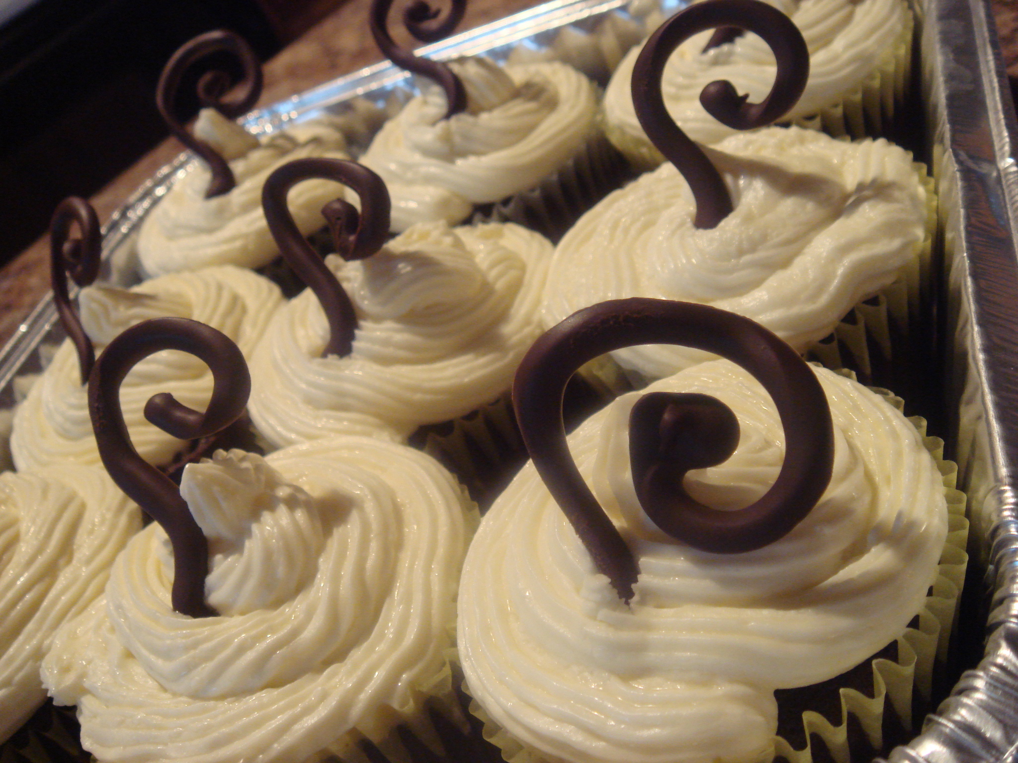 Get it?  They're chocolate swirls o' steam.  Cause they're mocha cupcakes!